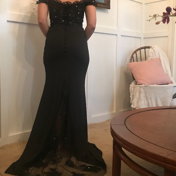 Prom dress - Picture 3 of 3